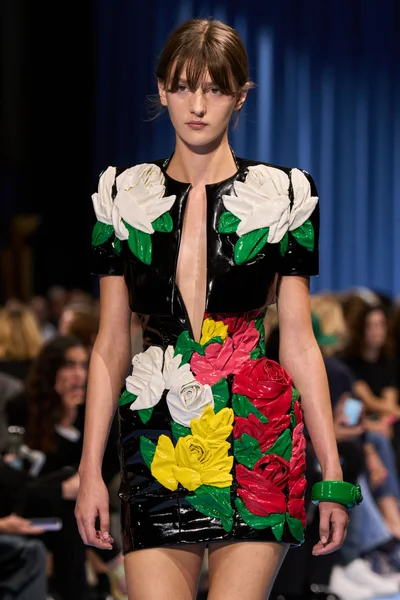 Look 73
